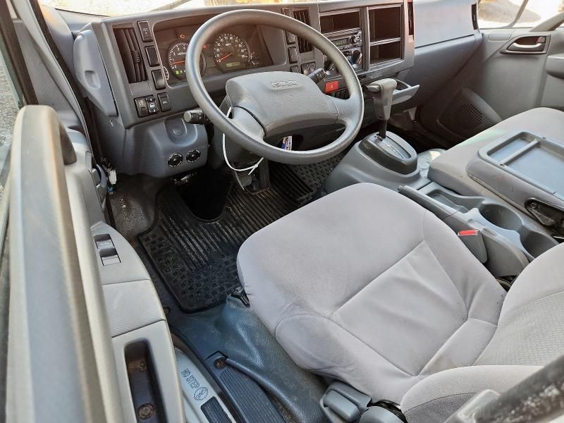 2020 Isuzu NPR HD