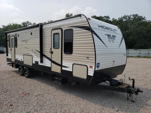 2019 Keystone Hideout-RVS Camper