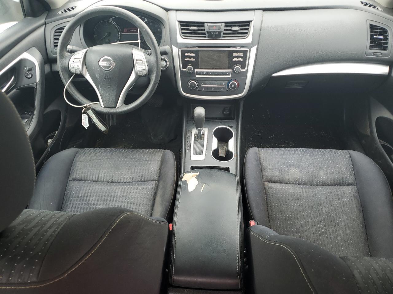 2016 Niss Altima 2.5