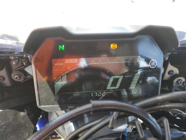 2025 Yamaha YZFR7