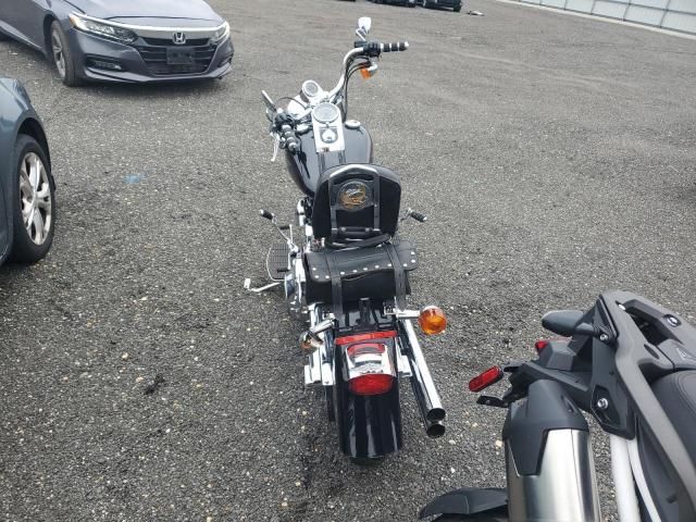 2001 Harley-Davidson Flstf
