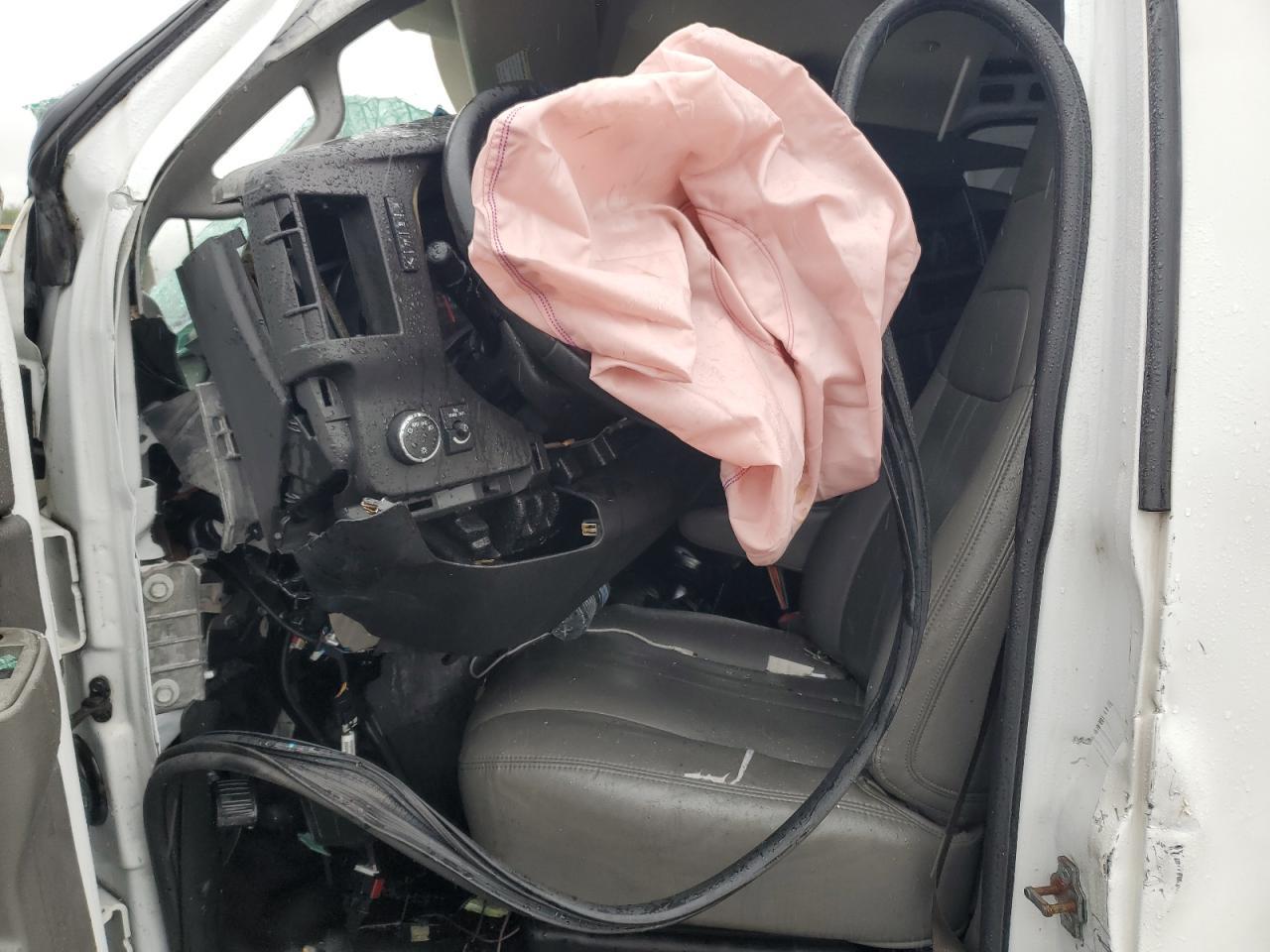 2019 Chevrolet Express G2500