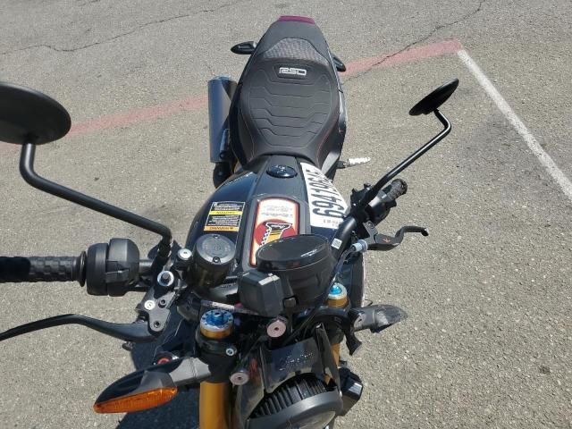 2024 Indian Motorcycle Co. FTR X RSD Super Hooligan