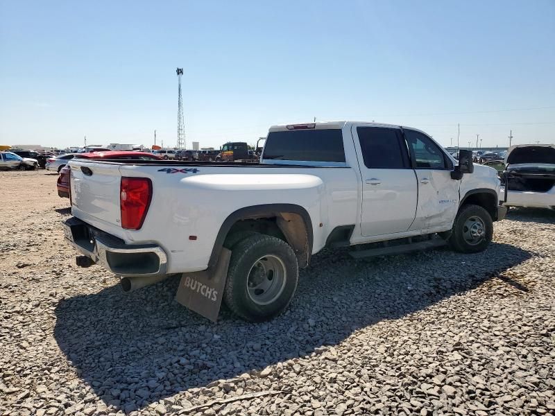 2021 Chevrolet Silverado K3500 LT