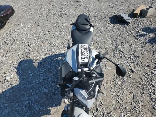 2025 Yamaha MTN690