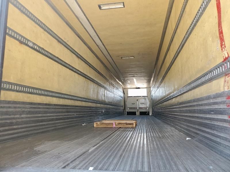 2013 Utility VS2RA Refrigerated Van Trailer