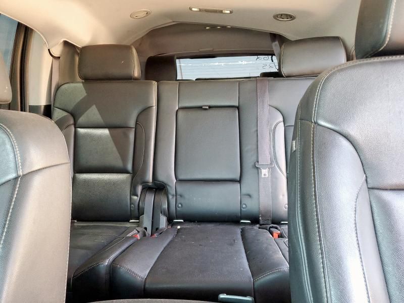 2016 Chevrolet Suburban C1500 lt