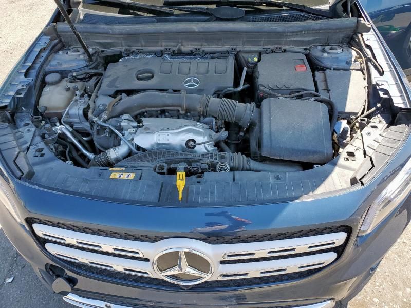 2022 Mercedes-Benz GLB 250