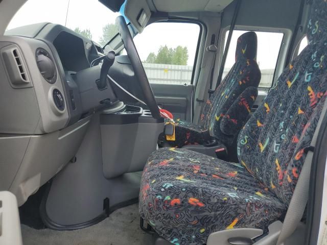 2009 Ford Econoline E250 Van