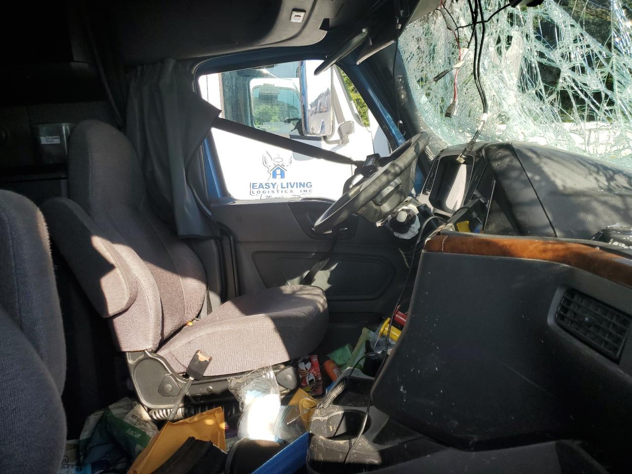 2022 International LT625 Semi Truck