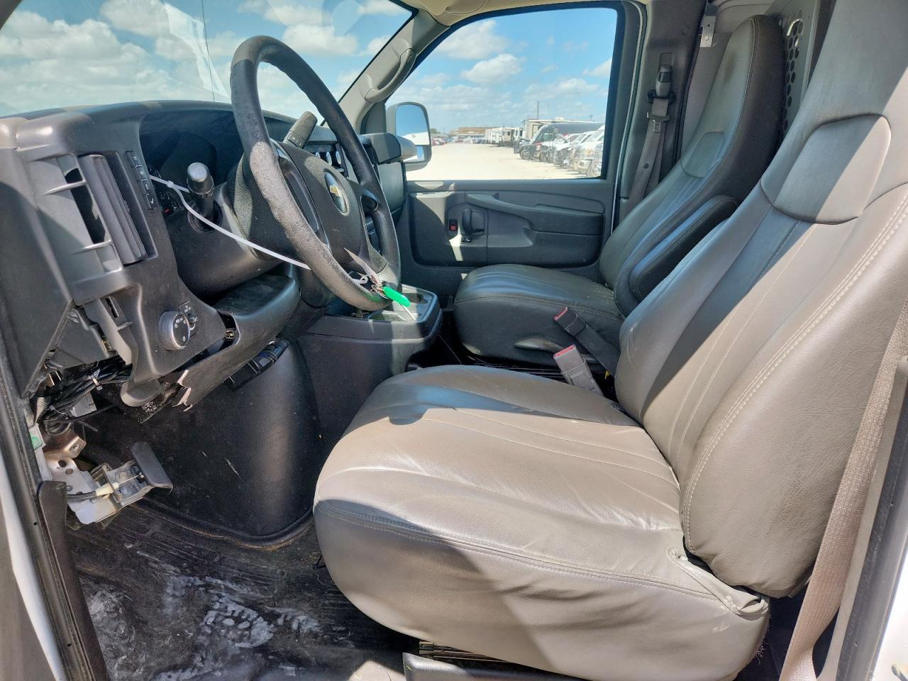 2015 Chevrolet Express G2500