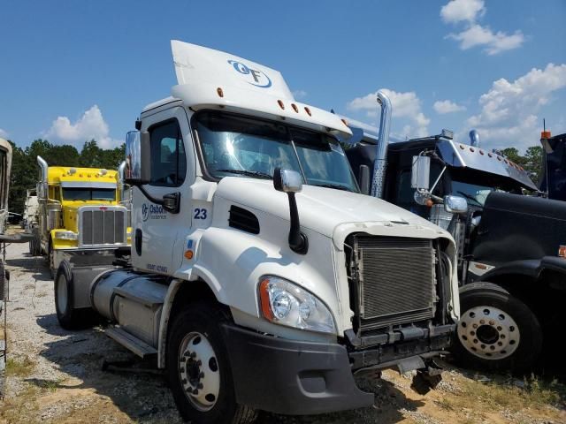 2020 Freightliner Cascadia 113 Semi Truck