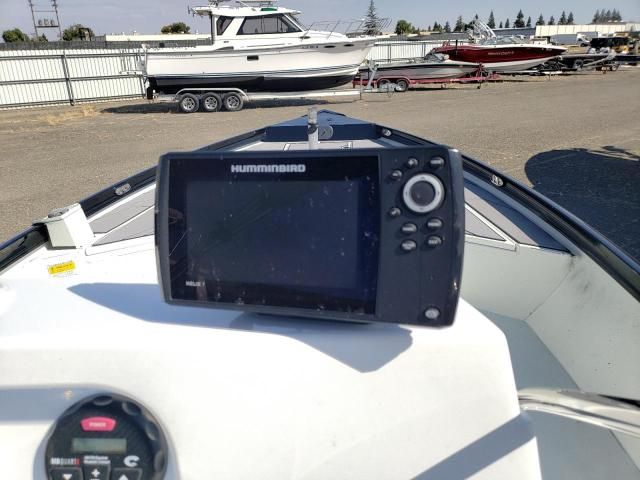2021 Crestliner Boat