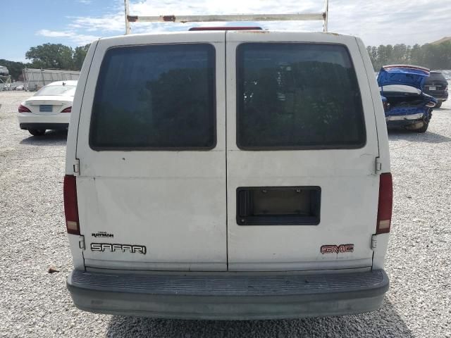 2000 GMC Safari XT