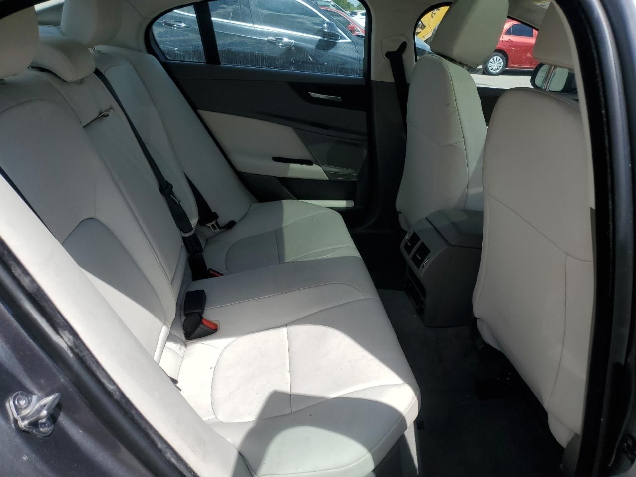 2018 Jaguar Xe Premium