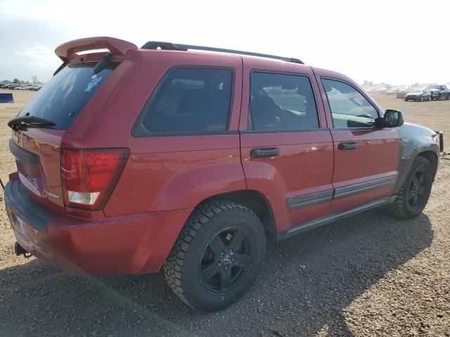 2005 Jeep Grand Cherokee Laredo