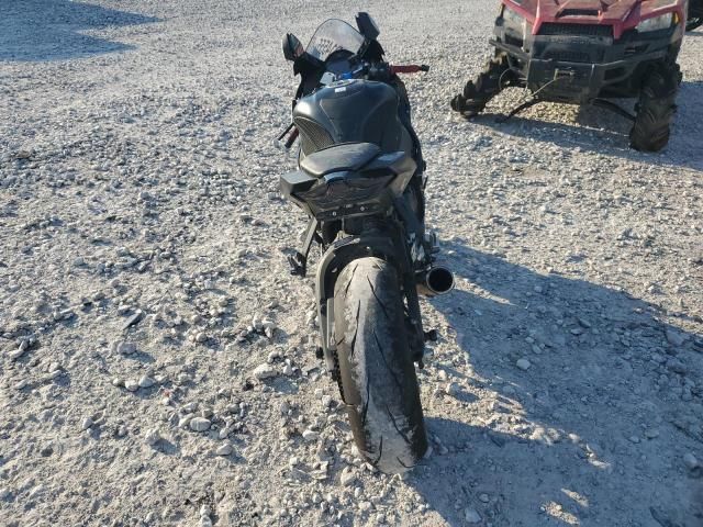 2024 Kawasaki ZX1002 L