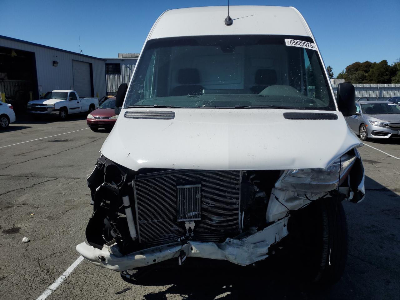 2023 Mercedes-Benz Sprinter 2500