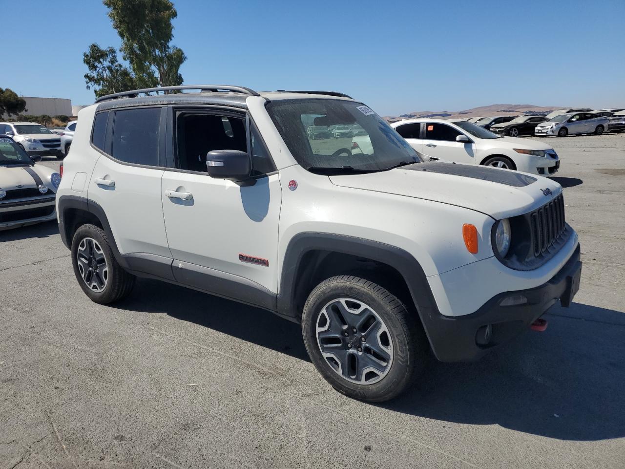 2017 Jeep Renegade Trailhawk