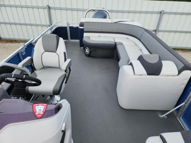 2023 Avalon Boat