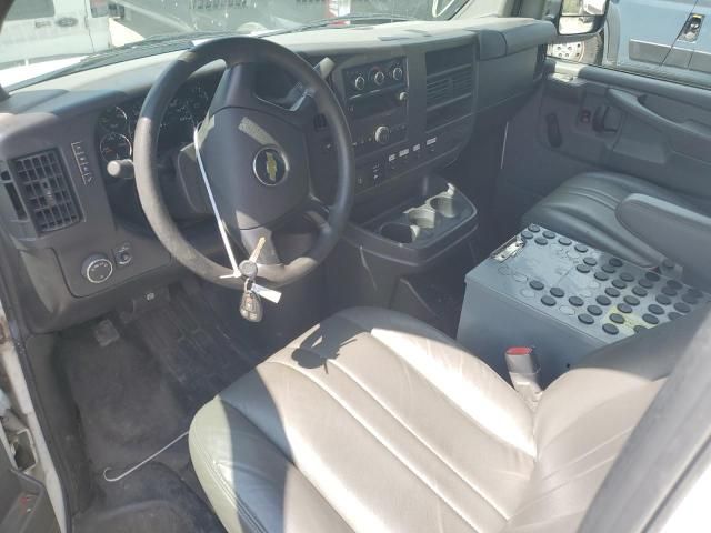 2013 Chevrolet Express G2500