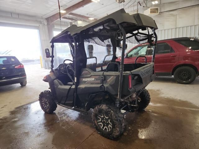 2021 Hond SXS700 Deluxe
