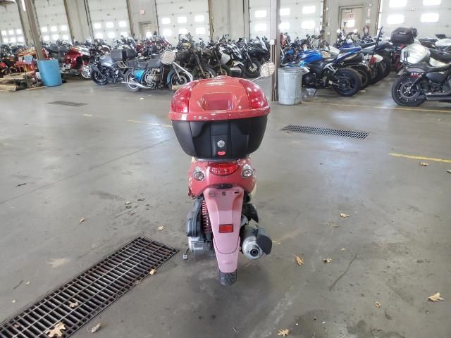 2012 Genuine Scooter Co. Buddy 170I