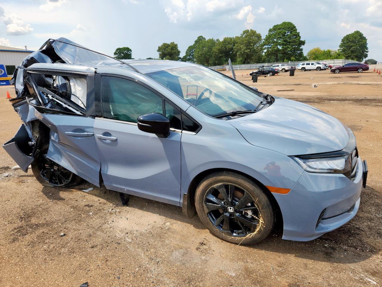 2024 Honda Odyssey Sport