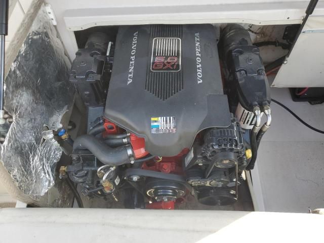 2004 Reinell Boat