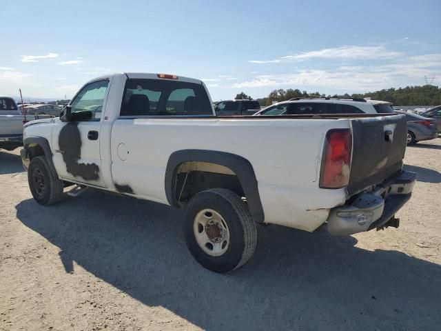 2004 Chevrolet Silverado C2500 Heavy Duty