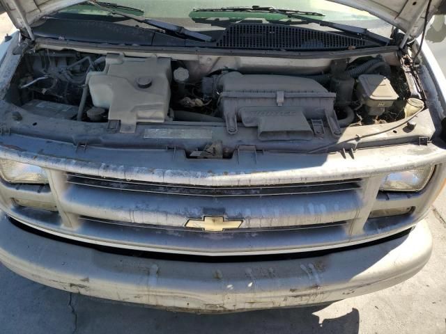 2000 Chevrolet Express G3500