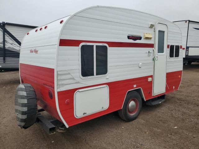 2016 Riverside Retro