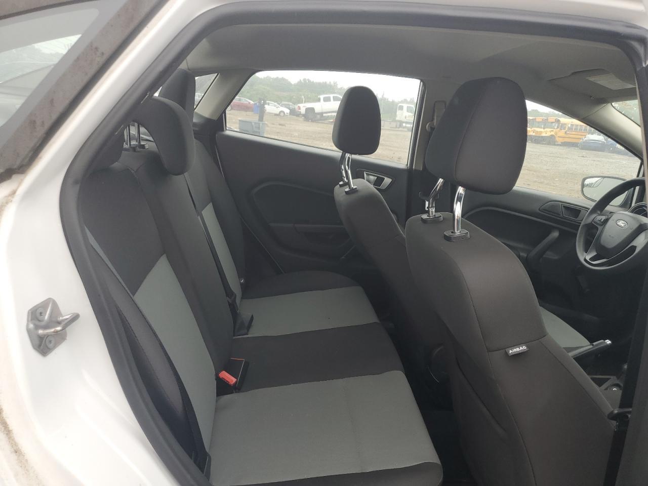 2016 Ford Fiesta s