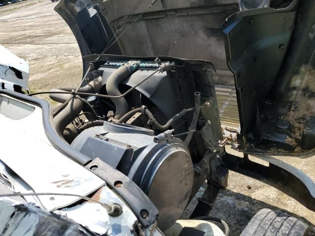 1995 International 4900 Vacuum Truck