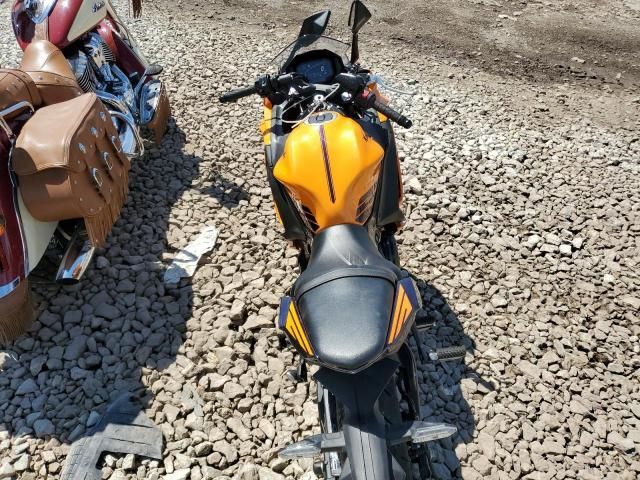 2025 Kawasaki EX650 P
