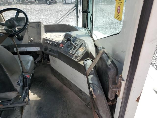 2019 Okeh 2019 Ottawa COMMACYT30-Trucks Yard Truck