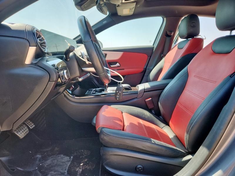 2020 Mercedes-Benz A 220