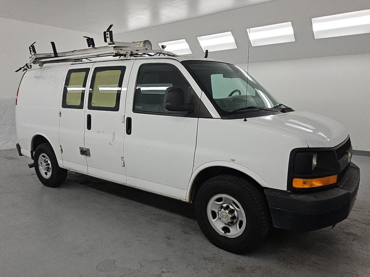 2013 Chevrolet Express G2500