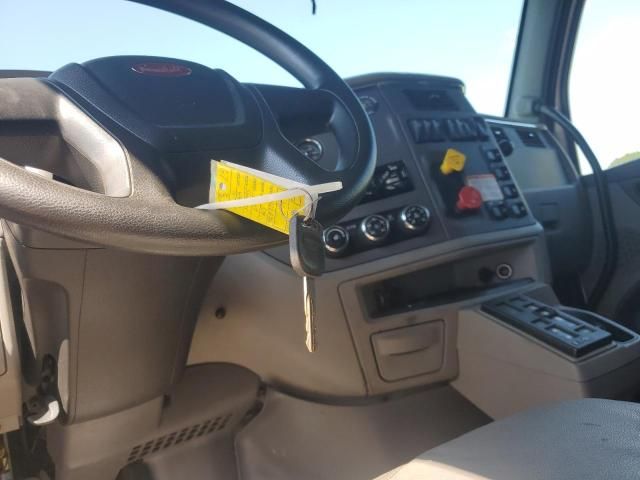 2020 Peterbilt Tractor 2020 Peterbilt 579 Semi Truck