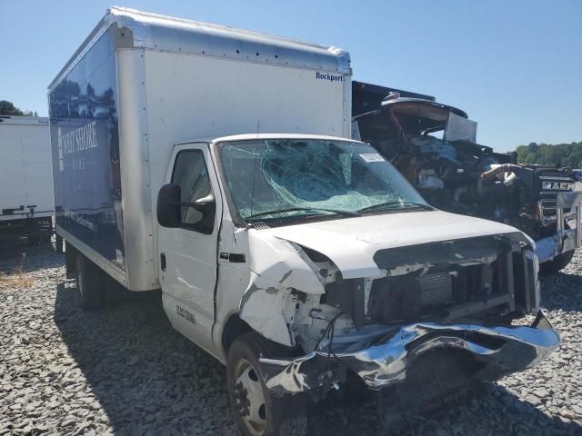 2021 Ford Econoline-Trucks