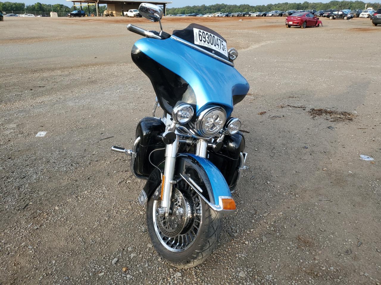 2011 Harley-Davidson Flhtk