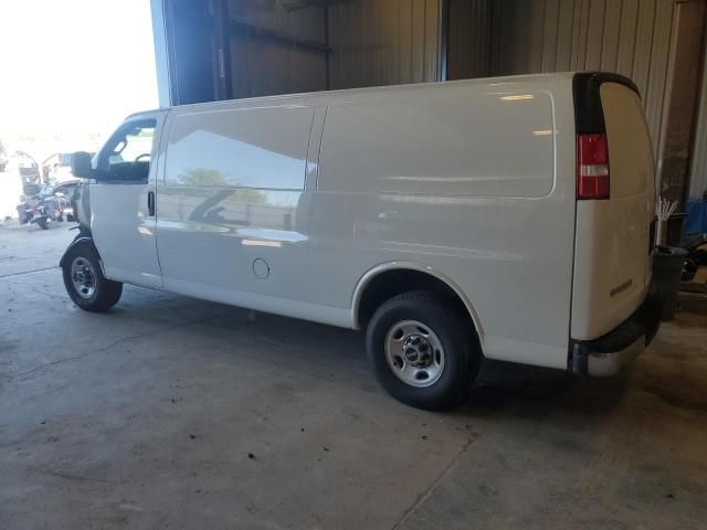 2023 GMC Savana G2500