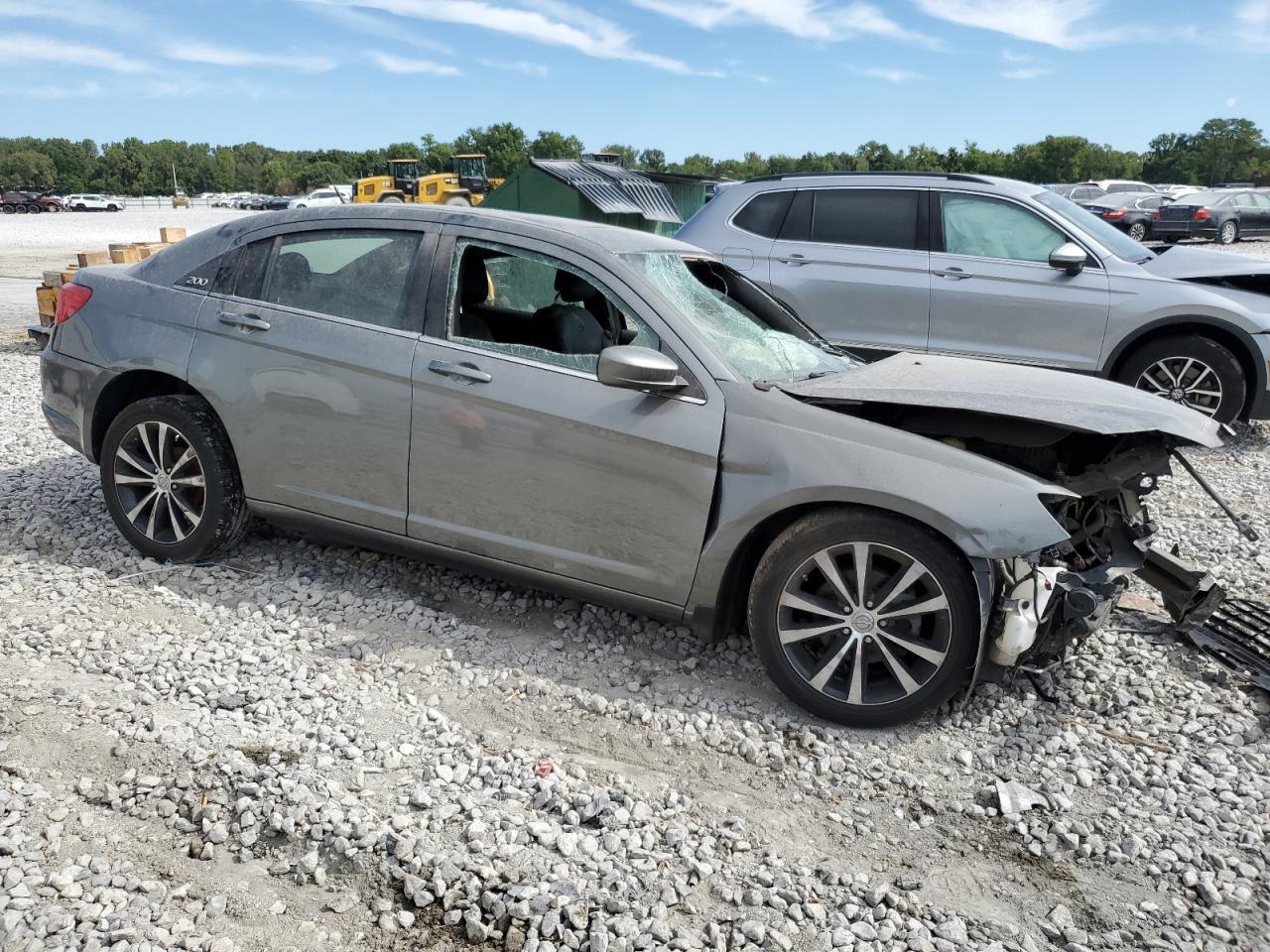 2013 Chrysler 200 Limited