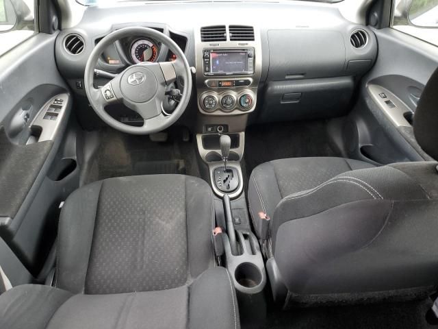 2013 Scion XD