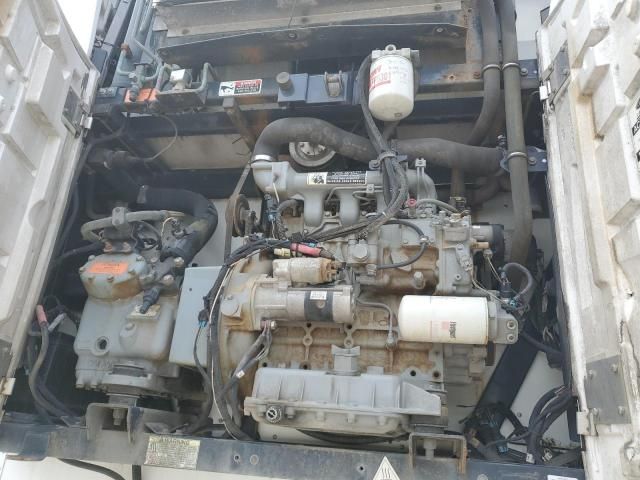 2012 Utility Refrigerated Van Trailer