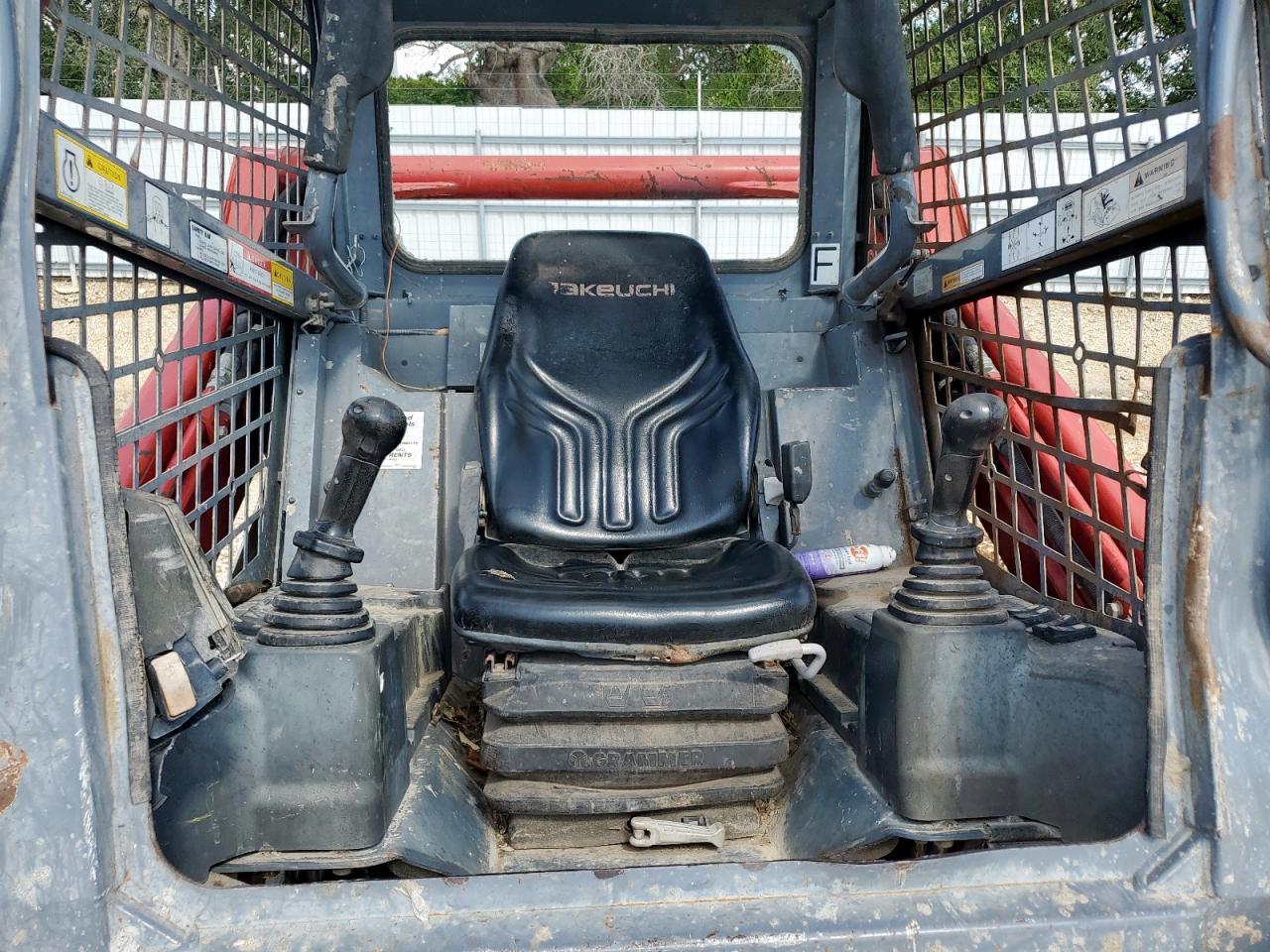 2017 Takeuchi TL10V2 Tracked Skid Steer Loader