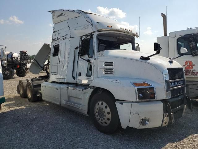2023 Mack Anthem Semi Truck