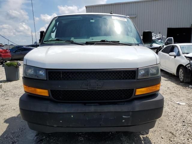 2018 Chevrolet Express G2500