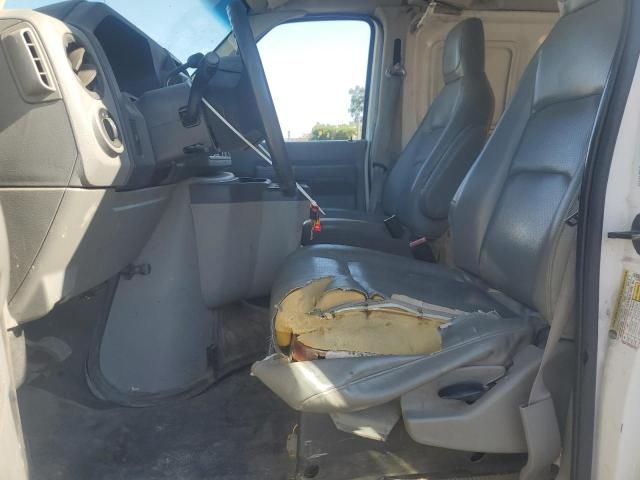 2009 Ford Econoline E250 Van