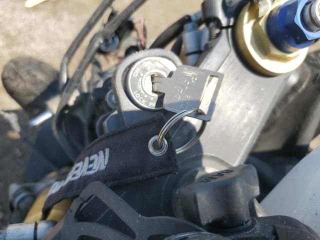 2004 Suzuki GSX-R600 K